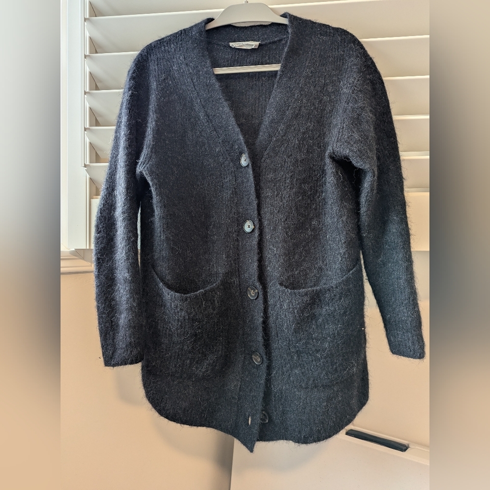 Everlane Charcoal Cardigan Sweater women's size M